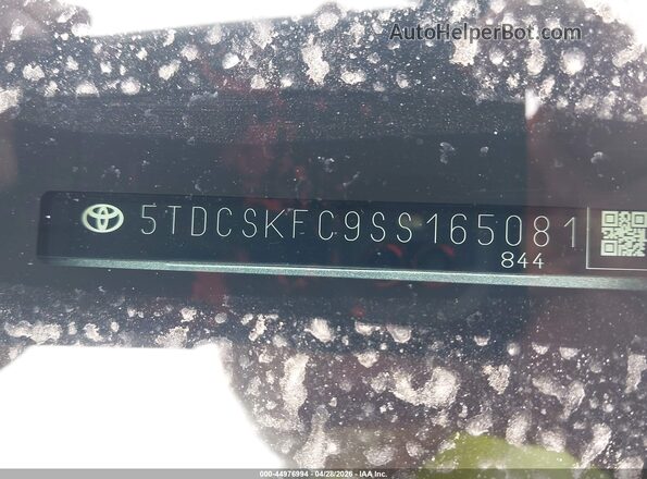 5TDCSKFC9SS165081 2025 TOYOTA SIENNA Silver ძრავის განყოფილების ხედი
