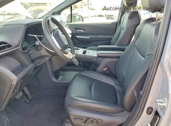 5TDCSKFCXRS114232 2024 TOYOTA SIENNA Gray 