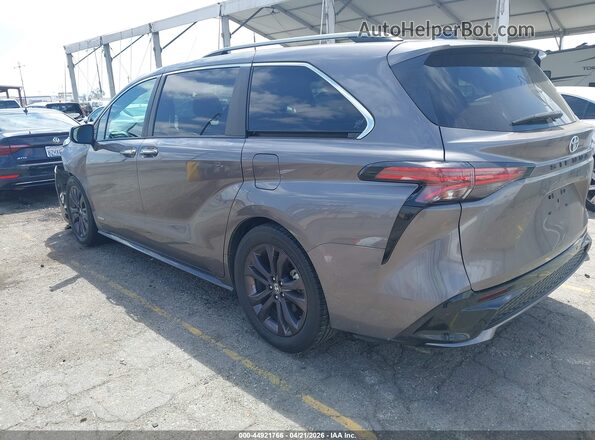 5TDDRKEC6MS014039 2021 TOYOTA SIENNA Gray 