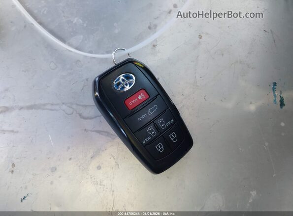 5TDDRKEC6SS280044 2025 TOYOTA SIENNA Gray Առջևի վահանակի տեսք