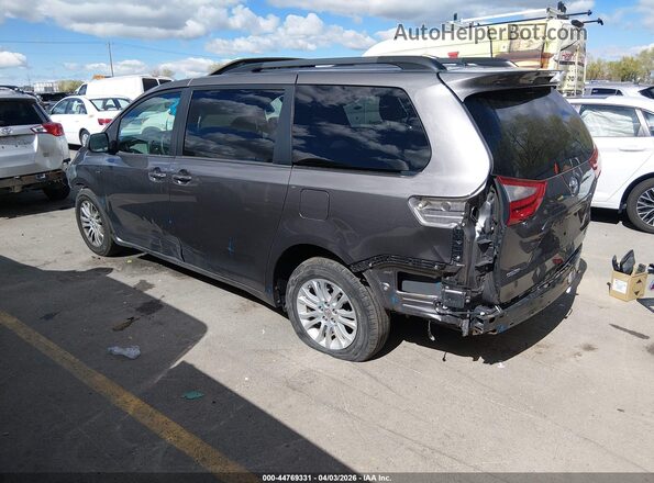 5TDDZ3DC2HS178076 2017 TOYOTA LE Gray Trasero izquierdo