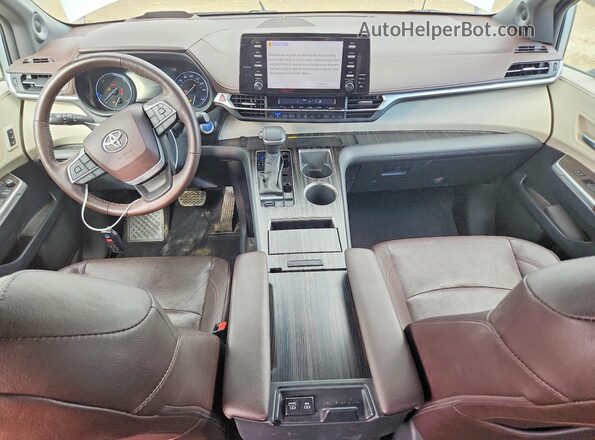 5TDERKEC8MS027038 2021 TOYOTA SIENNA Silver Առջևի վահանակի տեսք