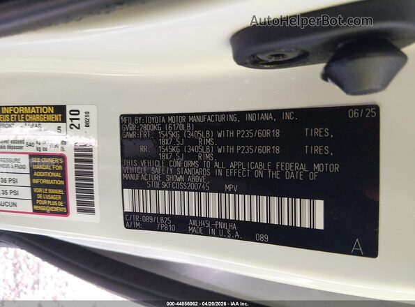 5TDESKFC0SS200745 2025 TOYOTA SIENNA White Widok komory silnika