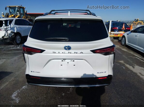 5TDESKFC0SS200745 2025 TOYOTA SIENNA White 