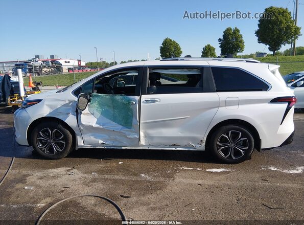 5TDESKFC0SS200745 2025 TOYOTA SIENNA White 