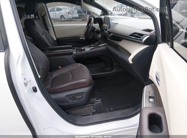 5TDESKFC4PS093285 2023 TOYOTA SIENNA White წინა სალონის ხედი