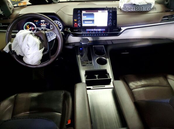 5TDESKFC5NS062804 2022 TOYOTA SIENNA Black Vista del salpicadero