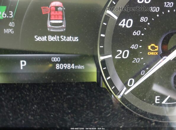5TDGZRAH9LS028698 2020 TOYOTA LE White 