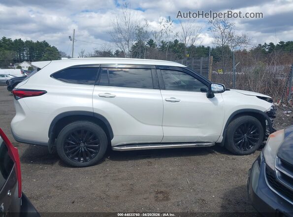 5TDGZRBH2LS501632 2020 TOYOTA LE White 