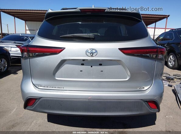 5TDHZRAH4MS514535 2021 TOYOTA LE Silver 