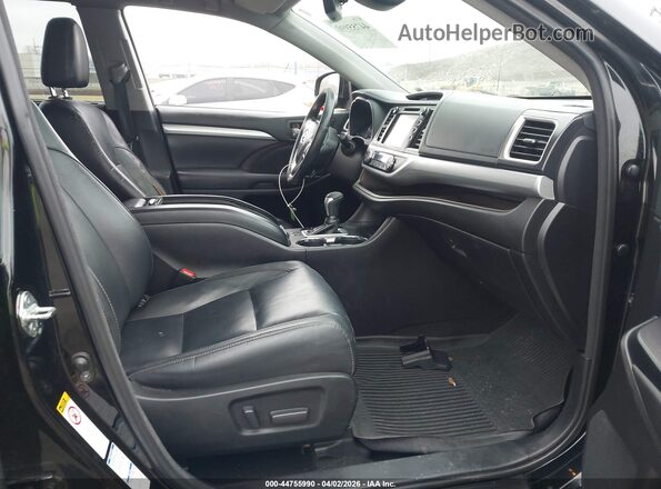 5TDJGRFH2JS040256 2018 TOYOTA LE Black Vista interior delantera