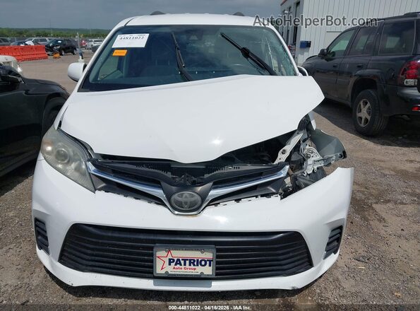 5TDJZ3DC8JS194274 2018 TOYOTA LE White Instrument cluster view