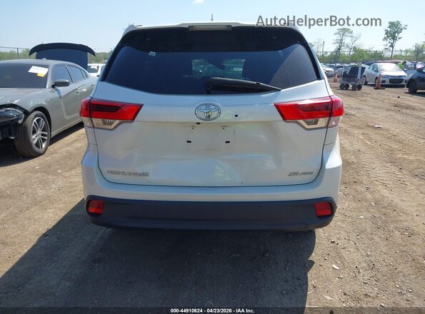 5TDJZRFH3JS536757 2018 TOYOTA HIGHLANDER White 