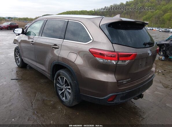 5TDJZRFH7JS866546 2018 TOYOTA LE Brown Tył lewy