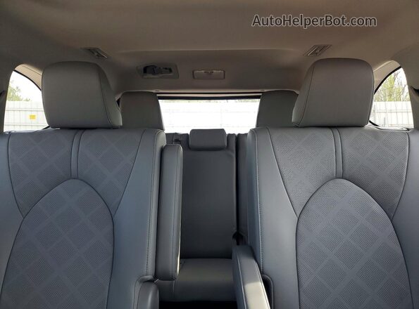 5TDKDRBH0SS583254 2025 TOYOTA HIGHLANDER Silver Rear seats view