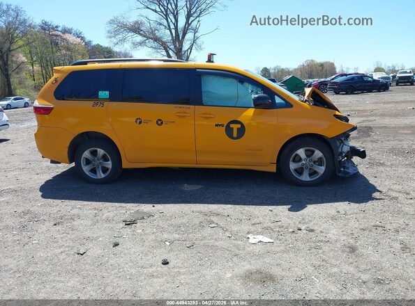 5TDKZ3DC0LS086092 2020 TOYOTA LE Yellow Rear interior view