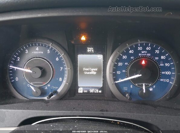 5TDKZ3DC8JS921658 2018 TOYOTA LE White Widok tylnych siedzeń