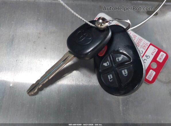 5TDKZ3DC8JS921658 2018 TOYOTA LE White Widok deski rozdzielczej
