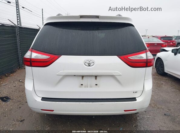5TDKZ3DC8JS921658 2018 TOYOTA LE White 