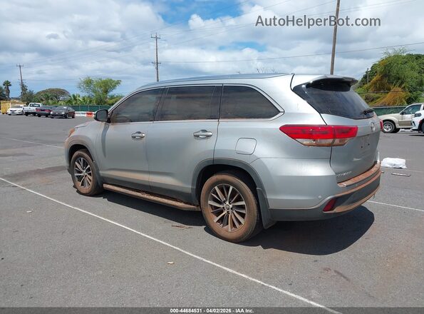 5TDKZRFH0KS567115 2019 TOYOTA LE Silver უკანა მარცხენა