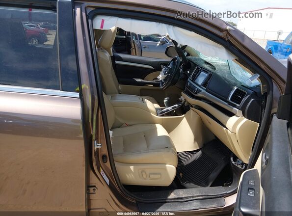 5TDKZRFH1JS247509 2018 TOYOTA LE Brown Սալոնի դիմացի տեսք