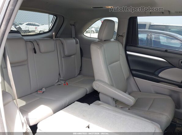 5TDKZRFH6JS541004 2018 TOYOTA LE Gray Вид наклейки з VIN-кодом
