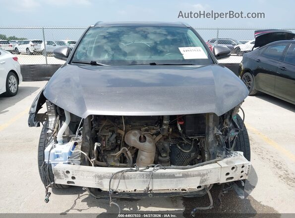 5TDKZRFH6JS541004 2018 TOYOTA LE Gray Вид задньої частини салону