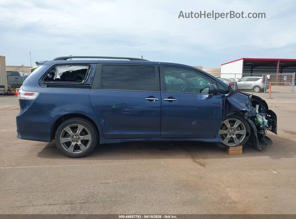 5TDXZ3DCXJS945241 2018 TOYOTA SIENNA Gray Սալոնի հետևի տեսք
