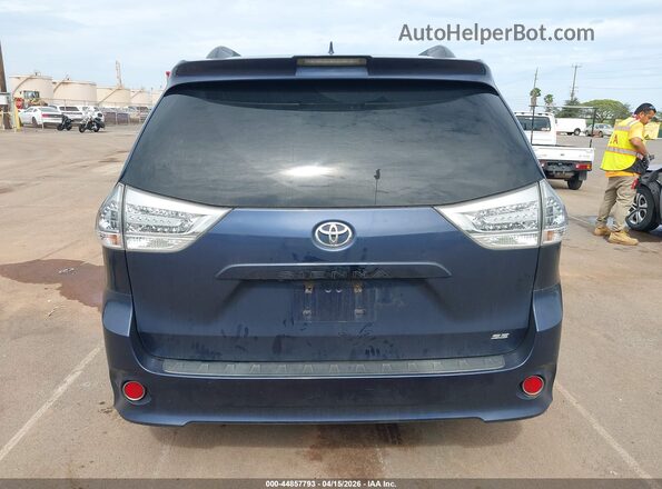 5TDXZ3DCXJS945241 2018 TOYOTA SIENNA Gray 
