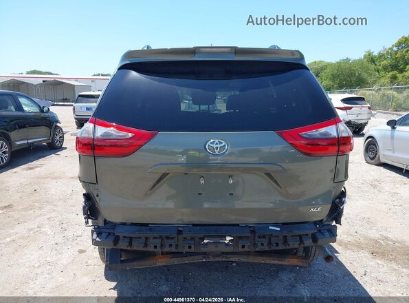 5TDYZ3DC5LS081979 2020 TOYOTA LE Green 