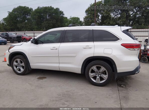 5TDYZRFH8JS288682 2018 TOYOTA LIMITED Белый Панорамный вид салона 360°