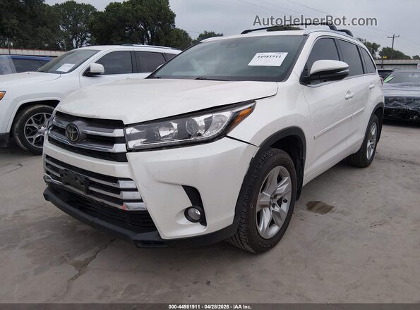 5TDYZRFH8JS288682 2018 TOYOTA LIMITED Белый Передняя левая четверть