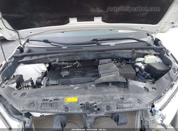 5TDZARFH2JS037085 2018 TOYOTA LE White Widok z tyłu