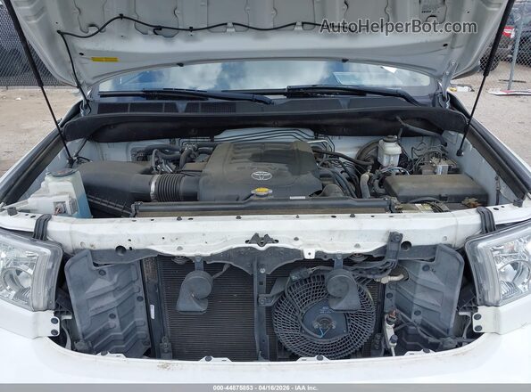 5TDZY5G16GS063199 2016 TOYOTA SEQUOIA White უკანა ხედი