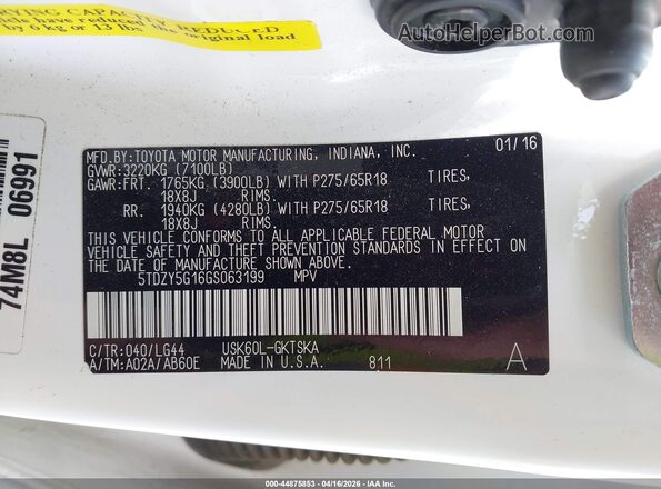 5TDZY5G16GS063199 2016 TOYOTA SEQUOIA White ძრავის განყოფილების ხედი