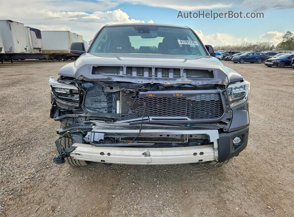 5TFAY5F1XMX996432 2021 TOYOTA TUNDRA Gray Widok z przodu