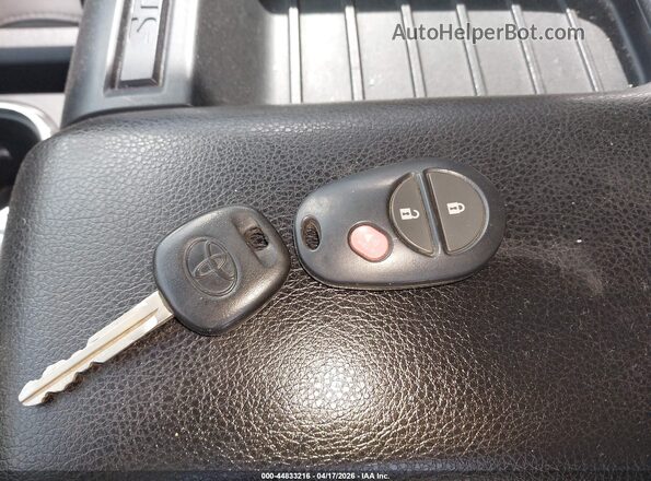 5TFDY5F17HX608348 2017 TOYOTA TUNDRA White Dashboard view