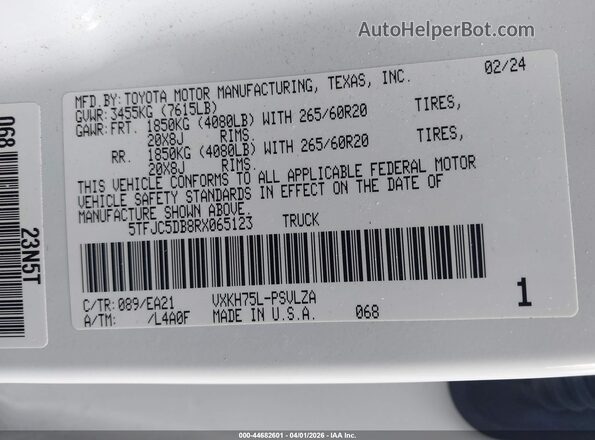 5TFJC5DB8RX065123 2024 TOYOTA LIMITED White ძრავის განყოფილების ხედი