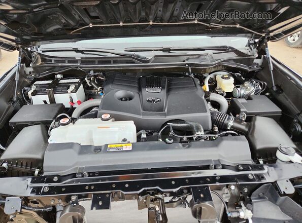 5TFKB5DB0TX345567 2026 TOYOTA TUNDRA Черный Вид задней части салона