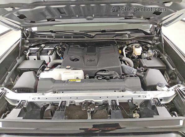 5TFKB5DB3SX311735 2025 TOYOTA TUNDRA Silver Widok wnętrza z tyłu