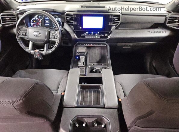 5TFKB5DB3SX311735 2025 TOYOTA TUNDRA Silver Widok deski rozdzielczej