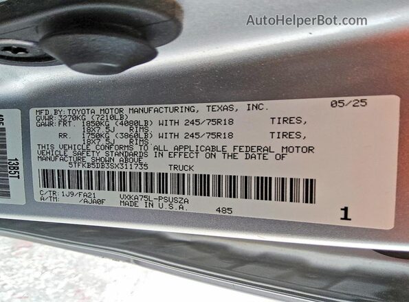 5TFKB5DB3SX311735 2025 TOYOTA TUNDRA Silver Widok komory silnika