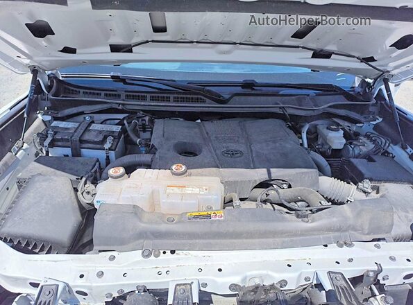 5TFKB5GD3RX002547 2024 TOYOTA TUNDRA White Widok komory silnika