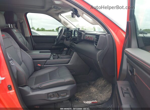 5TFPC5DB3PX022820 2023 TOYOTA TUNDRA HYBRID Orange Вид салону спереду
