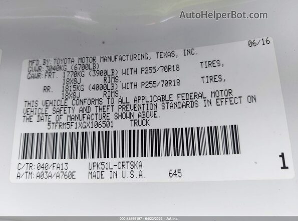 5TFRM5F1XGX106501 2016 TOYOTA TUNDRA White Widok komory silnika