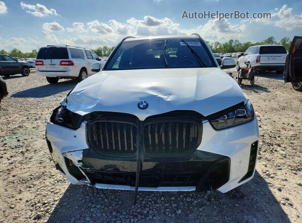 5UX13EU0XT9179844 2026 BMW X5 Белый Вид спереди