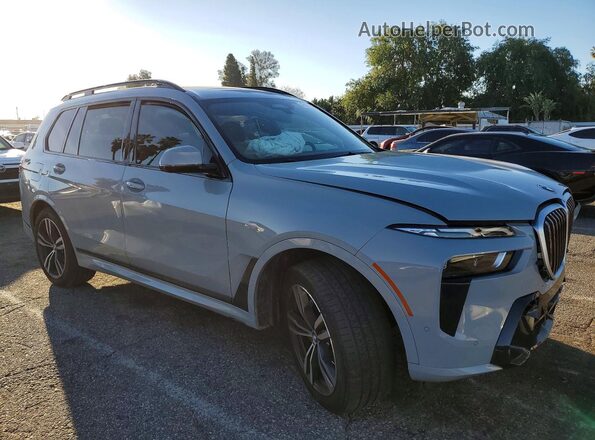 5UX23EM00P9N52688 2023 BMW X7 Серый Передняя правая четверть