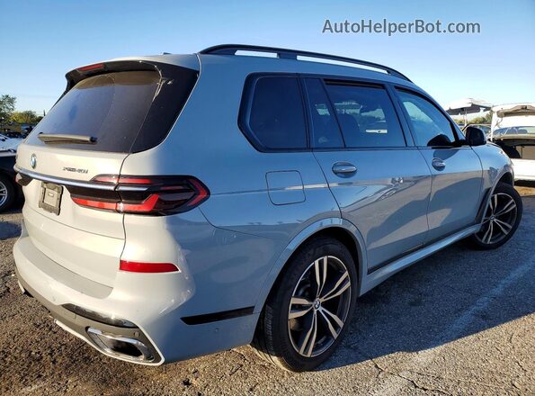 5UX23EM00P9N52688 2023 BMW X7 Серый Задняя правая четверть