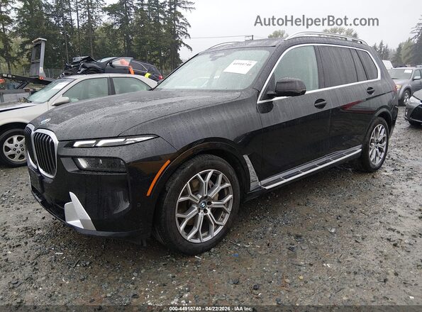 5UX23EM00R9V51026 2024 BMW X7 Черный Передняя левая четверть