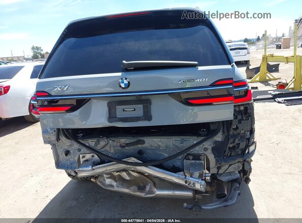 5UX23EM01P9N85182 2023 BMW X7 Gray 
